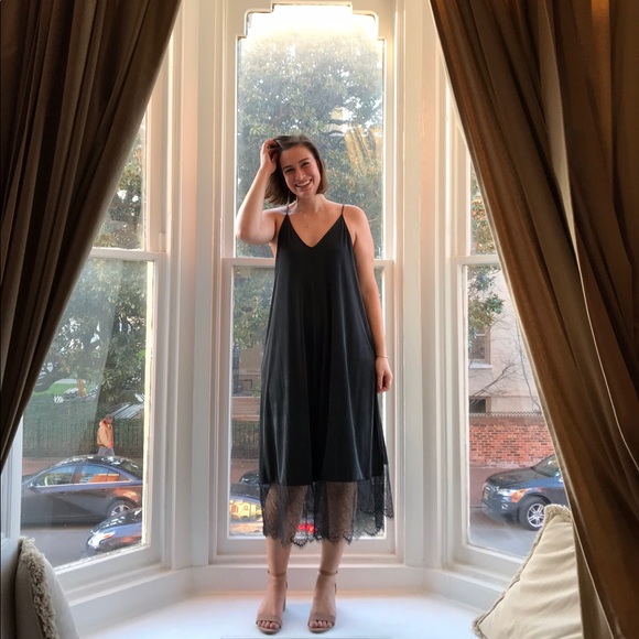 Meet your Posher, Melissa - Picture 2 of 2